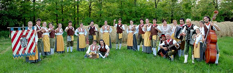 Folk group Italy Agilla e Trasimeno popular song and music